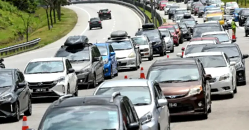 Lebih 3.5 Juta Kenderaan Dijangka di Lebuh Raya Sepanjang Aidilfitri