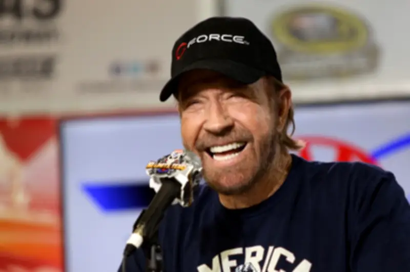 Legenda Hollywood Chuck Norris Meninggal Dunia Pada Usia 86 Tahun