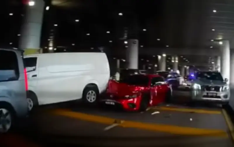 Lelaki 31 Rekod Jenayah Ditangkap Selepas Kejar-Mengejar di KLIA