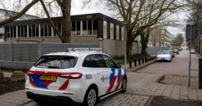 Letupan di Sekolah Yahudi Amsterdam, Tiada Kecederaan Dilaporkan