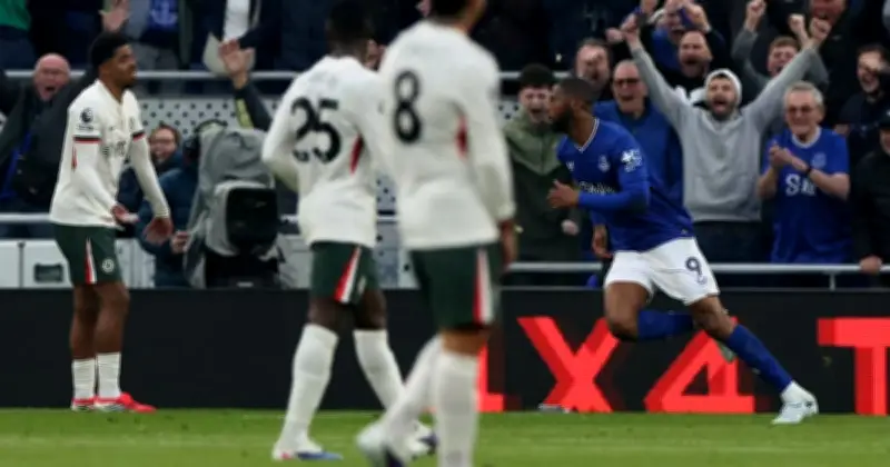 Liverpool dan Chelsea Gagal dalam Perlumbaan Liga Juara-Juara