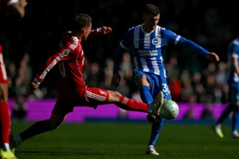 Liverpool Tersungkur di Brighton, Chelsea Dibelasah Everton dalam Kemunduran Liga Perdana