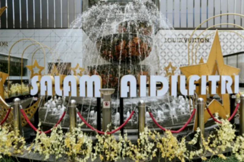 Malaysia Bersedia Sambut Aidilfitri Jumaat atau Sabtu, Belajar dari Kejutan 2022