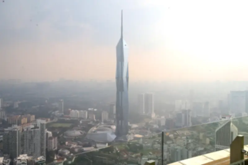 Malaysia Kekal Teguh: Hasil Minyak Bantu Serap Bil Subsidi RON95 Tinggi