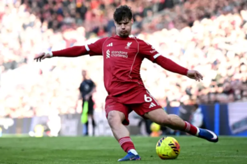 Manchester City Kurangkan Jurang dengan Arsenal, Liverpool Kembali Ganas dari Sepakan Mati