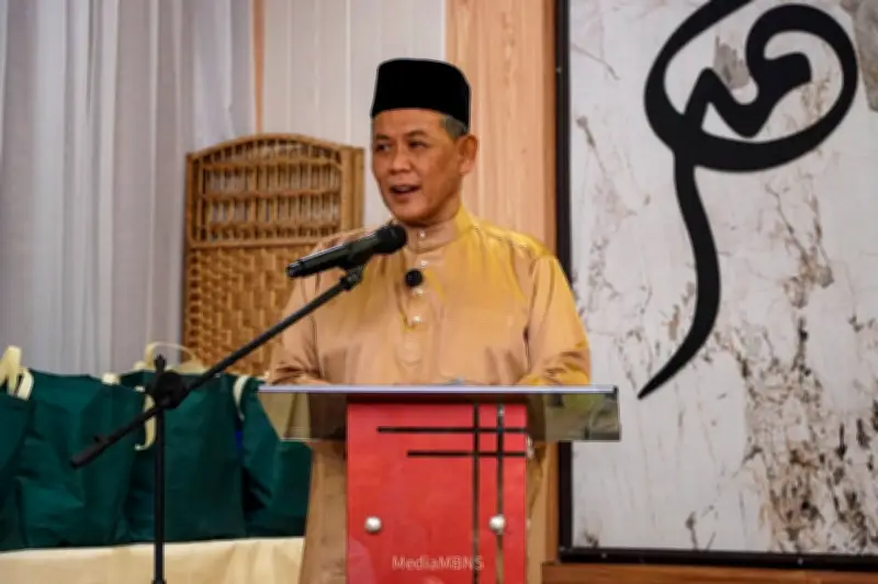 MB Negeri Sembilan Akui Melanggar Lampu Isyarat Merah, Ada Pegawai Polis Dalam Kereta