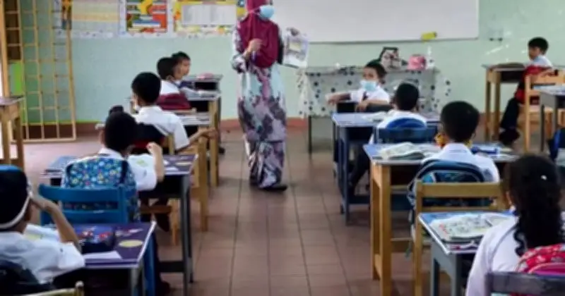 Melangkaui Peperiksaan: Pengajaran yang Kekal Lama Selepas Sekolah
