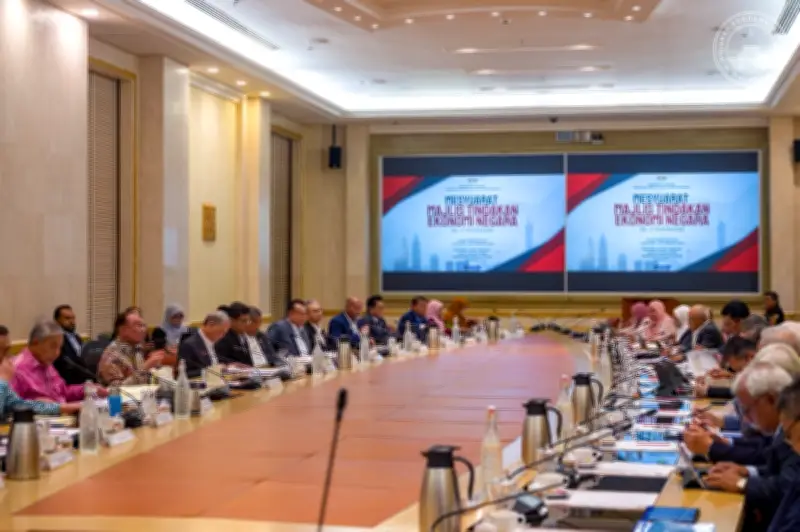 MTEN Kaji Krisis Tenaga Global, Anwar Tegas Malaysia Kekal Teguh dan Proaktif