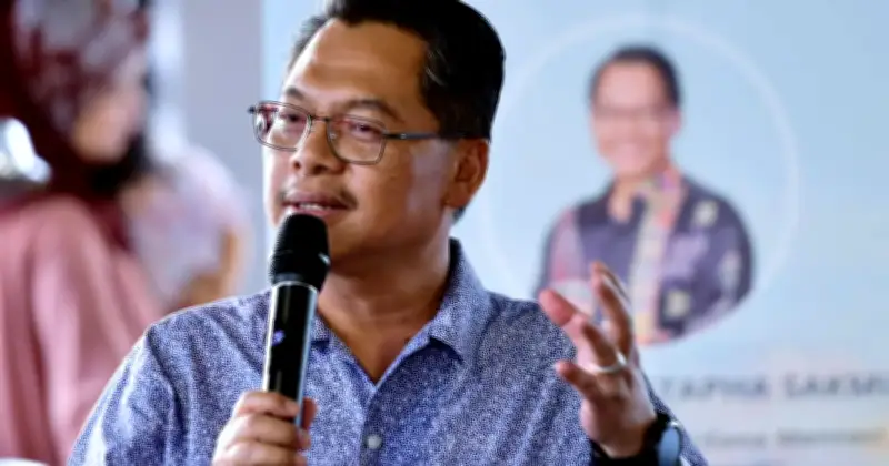 Mustapha Tekankan Kepentingan Menjaga Adab dalam Perbincangan Petronas-Petros