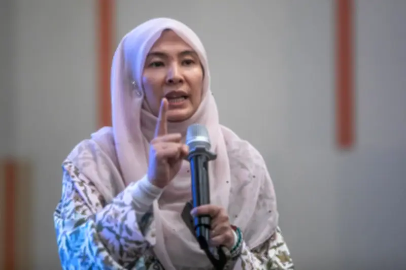 Nurul Izzah Nafi Isu Peletakan Jawatan, Kekal Timbalan Presiden PKR