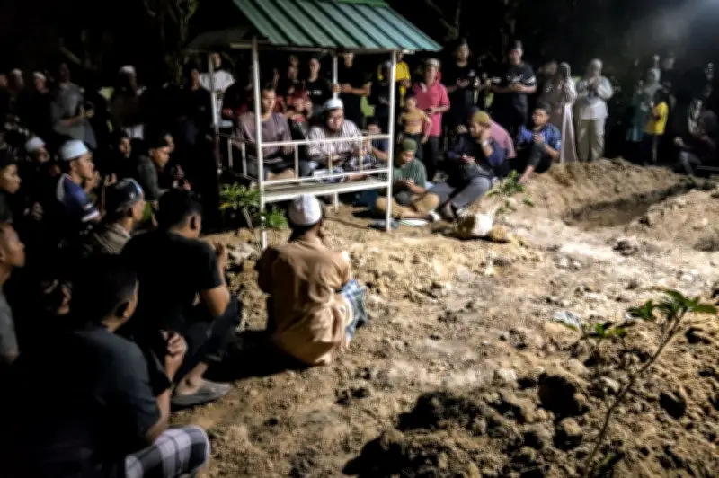 Pasangan Mangsa Pembunuhan di Merbok Dikebumikan dengan Penuh Hikmat