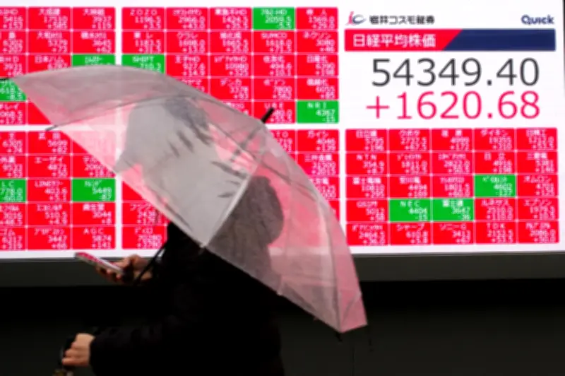 Pasaran Asia Naik Apabila Harga Minyak Stabil Selepas Bincang Lepas Simpanan Strategik IEA