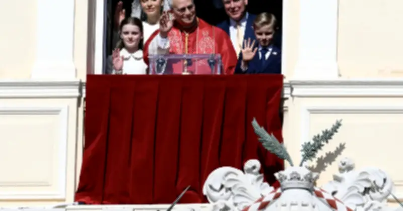 Paus Leo XIV Tiba di Monaco untuk Lawatan Singkat ke Prinsip Katolik