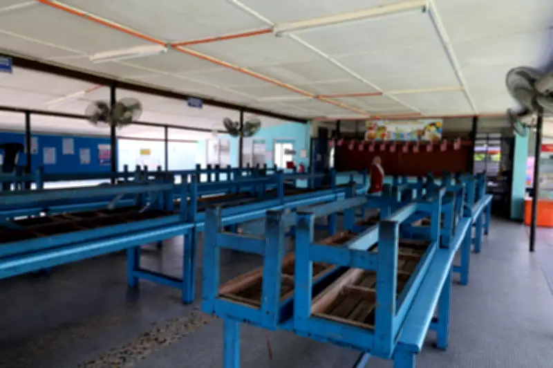 Pejabat Pendidikan Johor Bahru Serah Rekod Guru Besar kepada Polis Berikutan Insiden Murid Tahun Satu