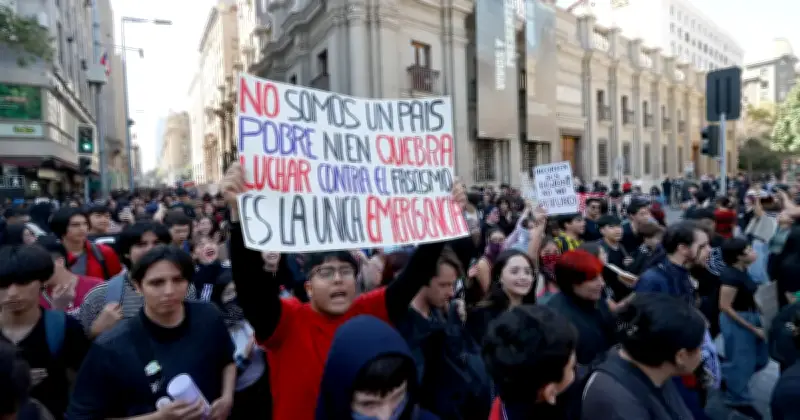 Pelajar Chile Bantah Potongan Bajet Pendidikan Presiden Berhaluan Kanan