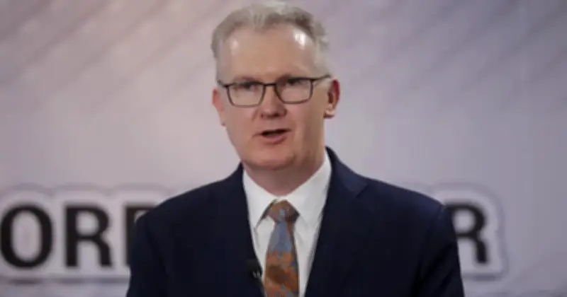 Pemain Bola Sepak Wanita Iran Tarik Balik Permohonan Suaka di Australia