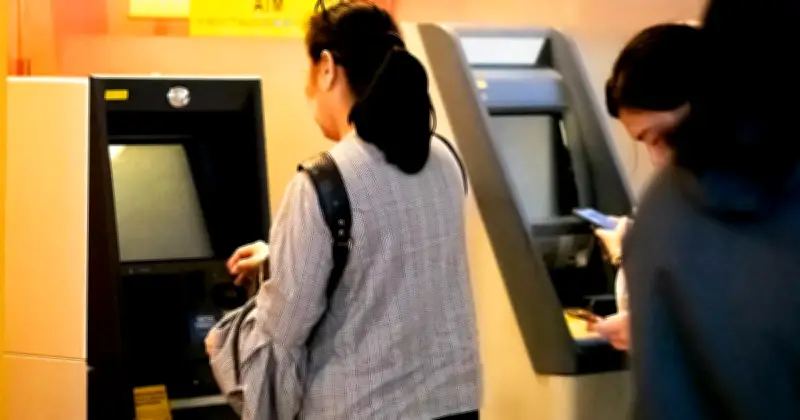 Penderaan Kewangan: Mengapa Malaysia Perlu Kembangkan Definisi Peraturan