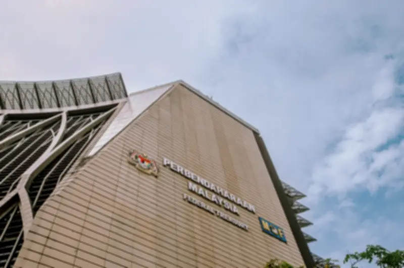 Pinjaman 'Beli Sekarang, Bayar Kemudian' Terkawal pada 0.3% Hutang Isi Rumah, Kata Kementerian Kewangan