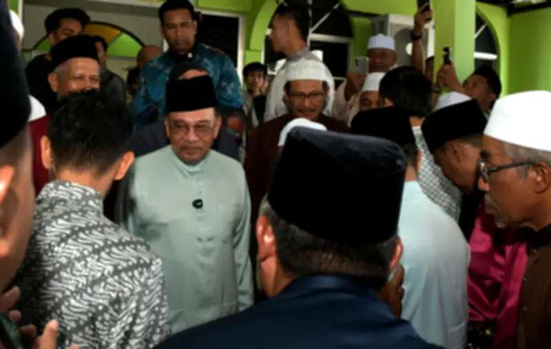 PM Anwar Tegaskan Penyelesaian Awal Pertikaian Kecil Penting Untuk Kestabilan Negara