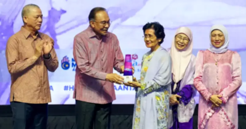 PM Anwar Umumkan PRISMAnita, Pusat Sehenti Bantu Wanita Tangani Isu Sosial