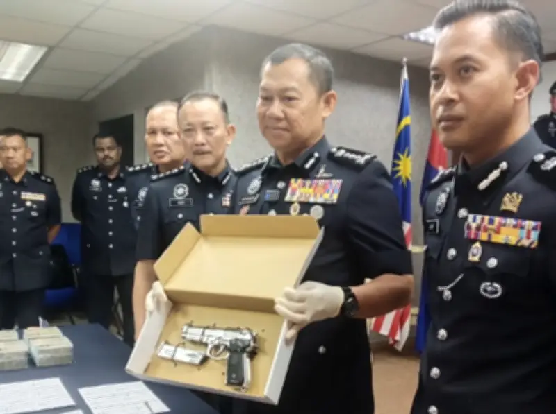 Polis Johor Tangkap Lapan Termasuk OKU Atas Kes Rompakan RM500,000