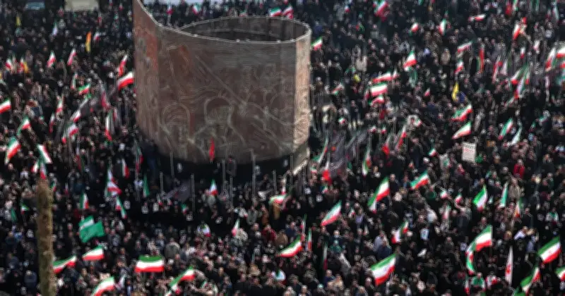 Rakyat Iran Berhimpun Sumpah Taat Setia Kepada Pemimpin Baharu Ketika Perang AS-Israel Berlanjutan