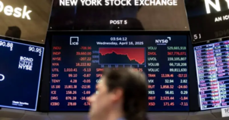 Saham Jatuh, Minyak Melonjak Ekoran Inflasi AS dan Serangan Israel ke Atas Fasiliti Gas