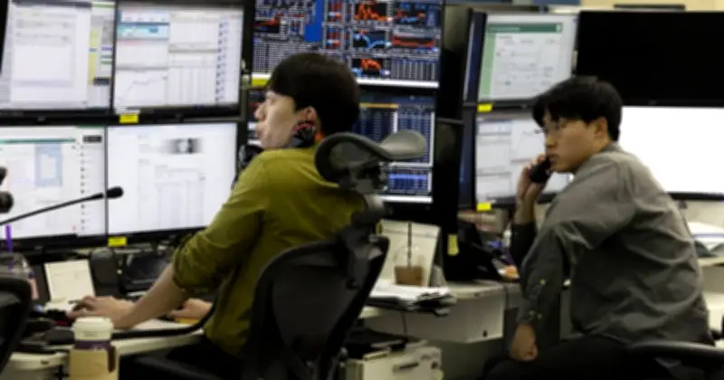 Saham Jatuh, Minyak Melonjak Semula Serangan Iran di Teluk