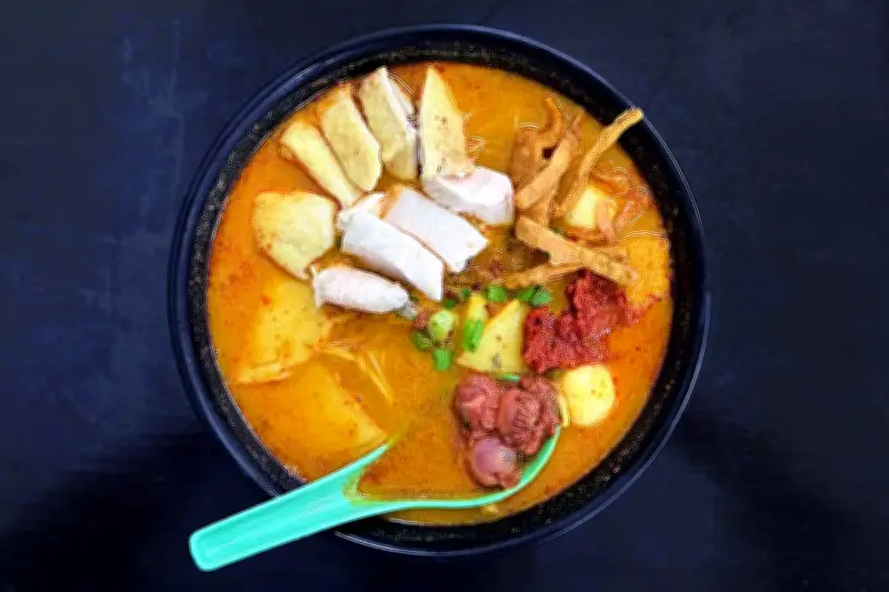 Sarapan Besar di Joy Ho Kopitiam Melaka: Mee Kari, Char Kway Teow & Kuih Labu