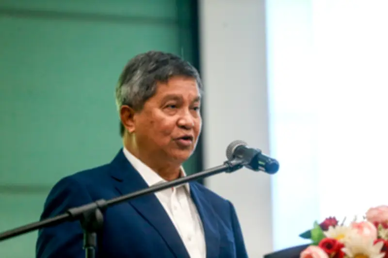 Saripuddin Kasim Letak Jawatan Sebagai Pengerusi MRT Corp