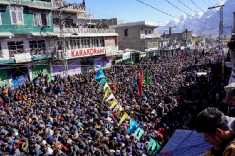 Sembilan Maut di Pakistan dalam Bantahan Konsulat AS Berikutan Serangan ke Iran