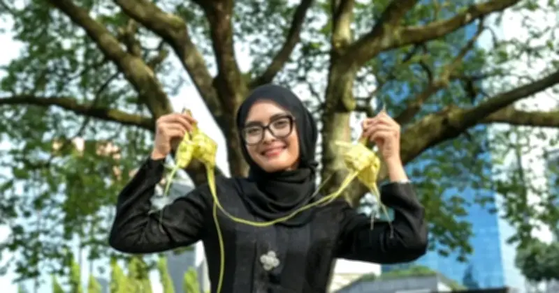 Seni Anyaman Ketupat Dihidupkan Semula Melalui Bengkel Komuniti