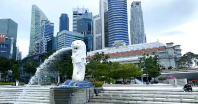 Seorang Lagi Warganegara Malaysia Ditahan di Singapura Atas Penipuan Palsukan Pegawai Kerajaan