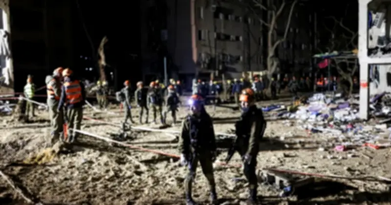 Serangan Peluru Berpandu Iran Lukakan Lebih 100 Orang di Bandar Israel Selatan