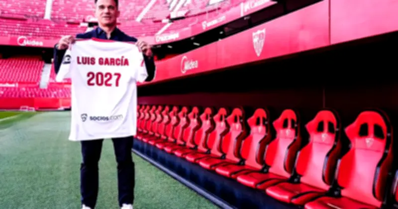Sevilla Lantik Luis Garcia Plaza Sebagai Pengganti Almeyda Yang Dipecat