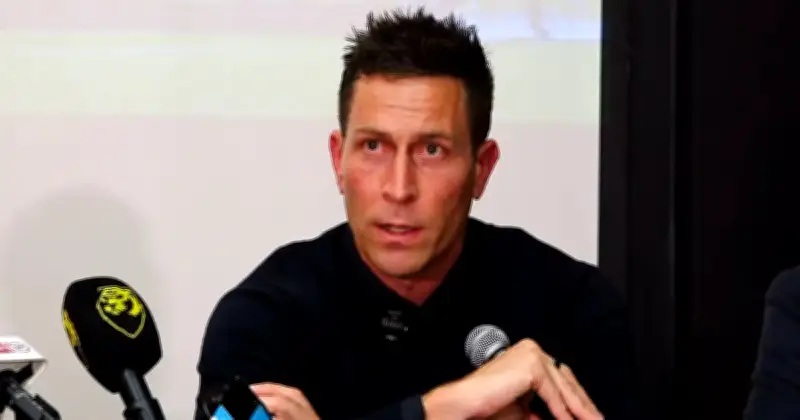 Siapa Membiayai Rayuan Bola Sepak Malaysia Berikutnya, Tuan Friend?