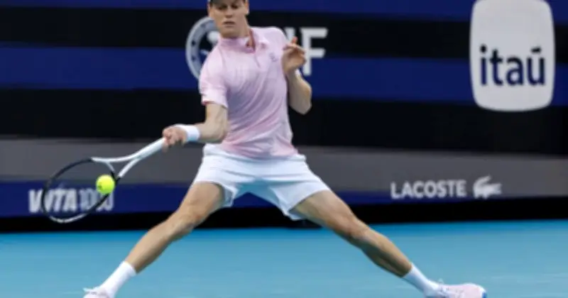 Sinner Kalahkan Michelsen, Layak ke Suku Akhir Terbuka Miami