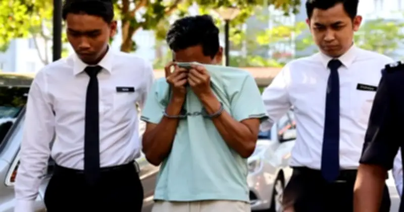 Suami Pelakon Didakwa Tipu Melibatkan Tanah Negeri, Gelaran Datuk