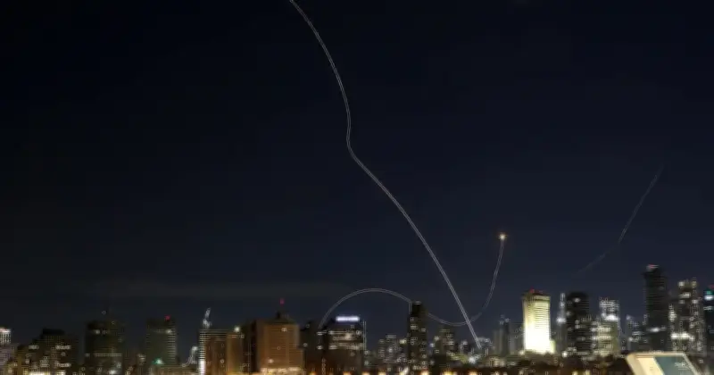 Tentera Israel Lancar Serangan Balas ke Atas Hezbollah di Lebanon