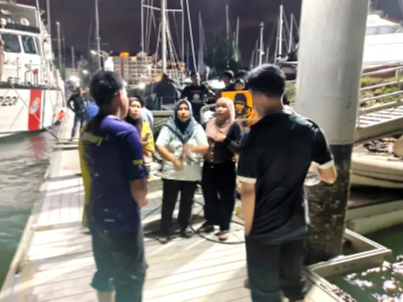 Tiga Remaja Diselamatkan Selepas Sampan Hanyut di Perairan Lumut