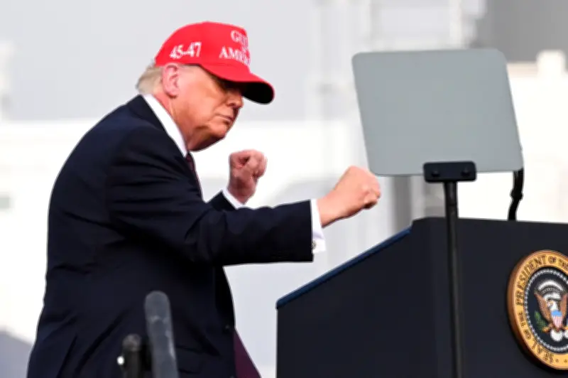 Trump Beri Amaran kepada Iran: Balas Serangan, AS Akan Guna Kekuatan Belum Pernah Dilihat