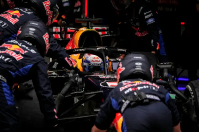 Verstappen Ragui Kemenangan Kelima Berturut-turut di Jepun Ketika Red Bull Bergelut