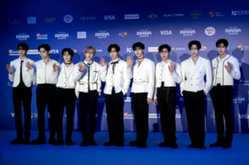 ZEROBASEONE Berpecah: Empat Ahli Sedia Debut 'N Double', Pertembungan dengan Unit 5 Ahli Mungkin Berlaku