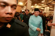 Anwar Perlu Kukuhkan Asas Ekonomi Untuk PRU16 Menurut Pakar