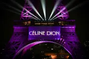 Celine Dion Kembali ke Pentas dengan 10 Konsert di Paris Selepas 6 Tahun