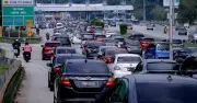 Kesesakan Lalu Lintas Teruk di Lebuh Raya Keluar Lembah Klang Sempena Aidilfitri