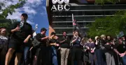 Lebih 2,000 Kakitangan ABC Australia Mogok, Tuntut Gaji Adil dan Perlindungan AI