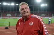Legenda Liverpool John Toshack Dihidapi Demensia, Keluarga Dedahkan