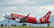 Tiada Lindung Nilai Minyak Jet Buat AirAsia Saham Penerbangan Terburuk Dunia