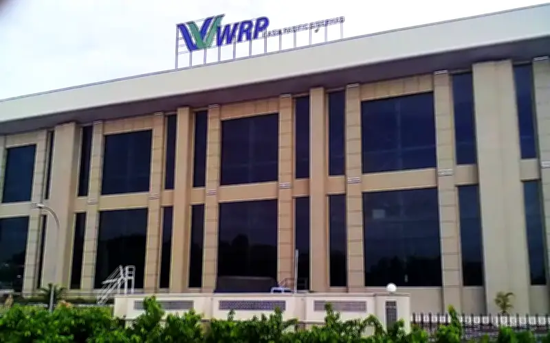 304 Rakyat Malaysia Antara 1,426 Kehilangan Pekerjaan Selepas Penutupan Kilang Sarung Tangan